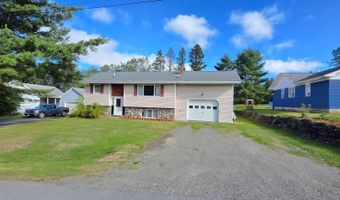 50 Bridgham St, Ashland, ME 04732