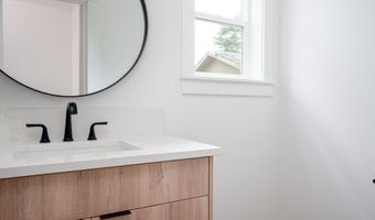 4103 SE Olsen St 1, Milwaukie, OR 97222