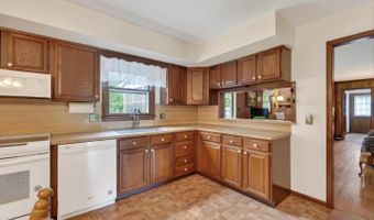 114 W SAVANNAH Dr, Bear, DE 19701