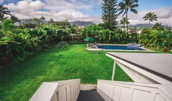 45 N Kalaheo Ave, Kailua, HI 96734