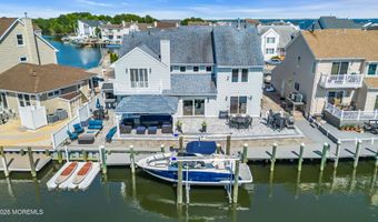 26 Jib Ct, Bayville, NJ 08721