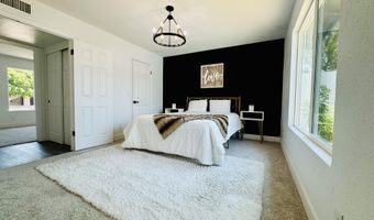 2247 W HIGHLAND St, Chandler, AZ 85224