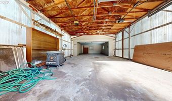 15931 OCEANVIEW Dr, Brookings, OR 97415