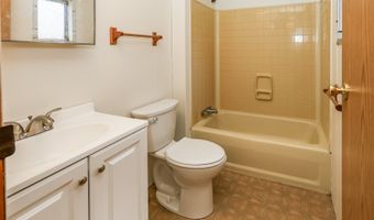 923 S HARBOR St, Rockaway Beach, OR 97136