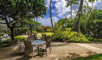 250 Kawaihae St 16B, Honolulu, HI 96825