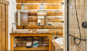 17 Tex's Loop, Alder, MT 59710