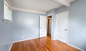 510 Wicklow Dr, Ballwin, MO 63021