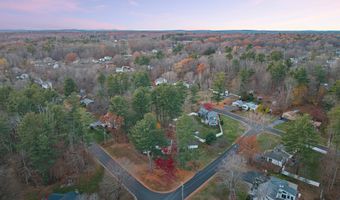 4 Forest Rd, Atkinson, NH 03811