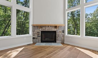 88 MALLARD Dr, Basye, VA 22810