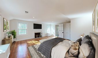 88 Five Mile River Rd, Darien, CT 06820