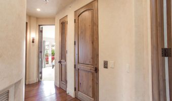7206 Aviara Dr, Carlsbad, CA 92011