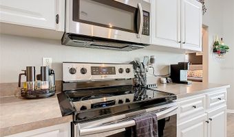 123 EVERGREEN Dr, Auburndale, FL 33823