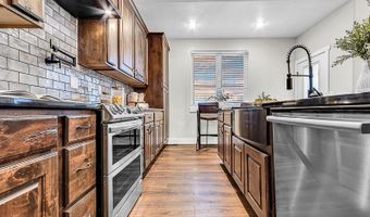 2076 LACY Dr, Cheyenne, WY 82009