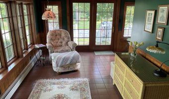 766 W Clark St, Berne, IN 46711