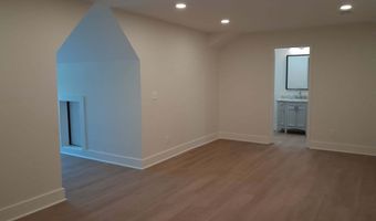 24 Sims St, Barnesville, GA 30204