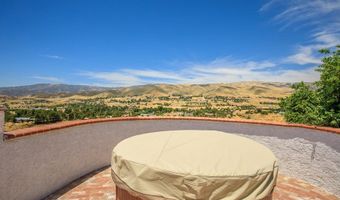 9175 Yucca Hls, Agua Dulce, CA 91390