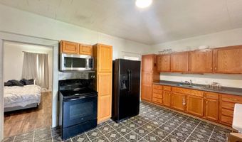 806 7th Ave, Britton, SD 57430