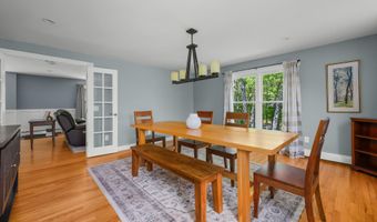284 Bragg's Ln, Barnstable, MA 02630