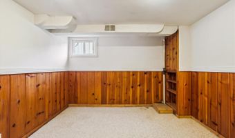 9819 PARKWOOD Dr, Bethesda, MD 20814