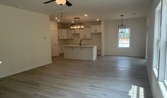 140 Hunter Ridge Dr, Boiling Springs, SC 29316