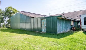 111 E Badger Dr, Tomah, WI 54660
