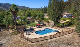 26138 Wyndemere, Escondido, CA 92026