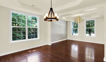 679 Erin Dr, Avon, IN 46123