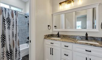 5 NW Isabella Cir, Andrews, TX 79714