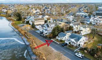 526 W End Ave, Avon By The Sea, NJ 07717