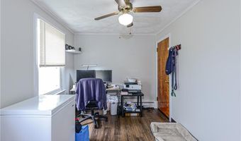 44 Dudley Ave, Newport, RI 02840