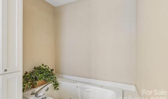 203 Royal Ave, Albemarle, NC 28001