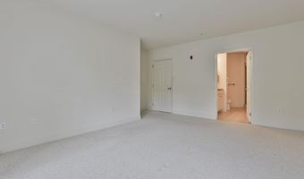 65 Hawthorne Dr 115, Bedford, NH 03110