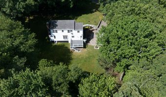 12 School House Hl, Burlington, CT 06013