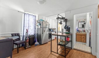 272 S Winooski Ave, Burlington, VT 05401