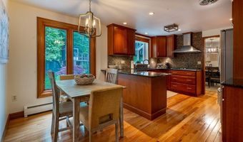 20 Dan Troy Dr, Amherst, NY 14221