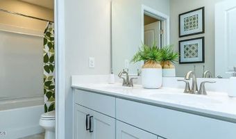 833 Old Station Pointe, Angier, NC 27501