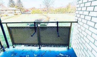 700 Broadway 26, Amityville, NY 11701