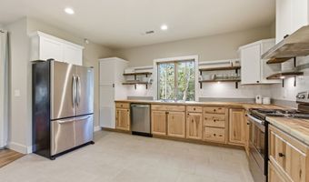110 Planters Knl, Baldwin, GA 30511