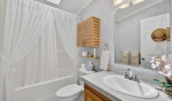 55 Osprey Rd, Alton, NH 03809