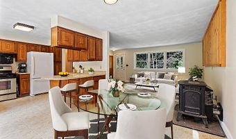 2672 N Belfast Ave, Augusta, ME 04330