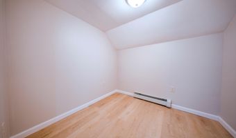 71 Pearl St, Bath, ME 04530