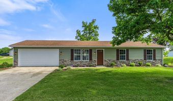 509 W State St, Ashley, IN 46705