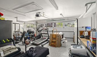 24 Ray Ct, Alamo, CA 94507