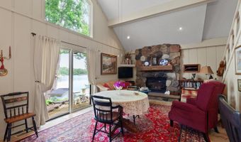 25 S Shore Dr, Addison, MI 49220