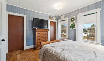 45 Allen St, Barre, VT 05641