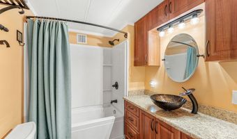 918 Balsam St, Barefoot Bay, FL 32976