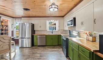 169 County Road 117, Alice, TX 78332