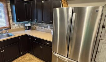 322 5th St E, Bottineau, ND 58318
