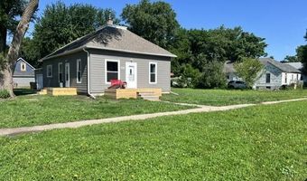 803 11th St, Aurora, NE 68818