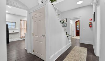 112 State St, Augusta, ME 04330